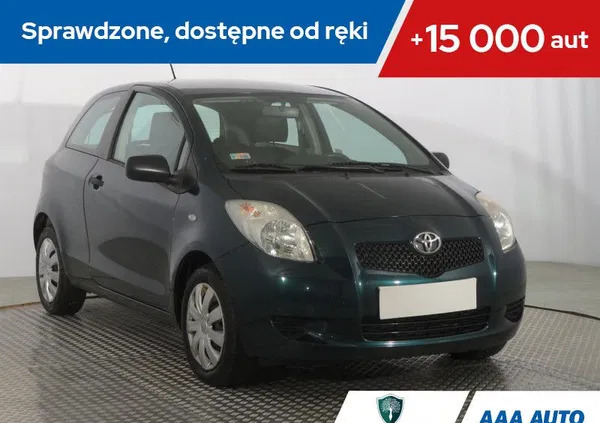 toyota grybów Toyota Yaris cena 15000 przebieg: 104345, rok produkcji 2006 z Grybów